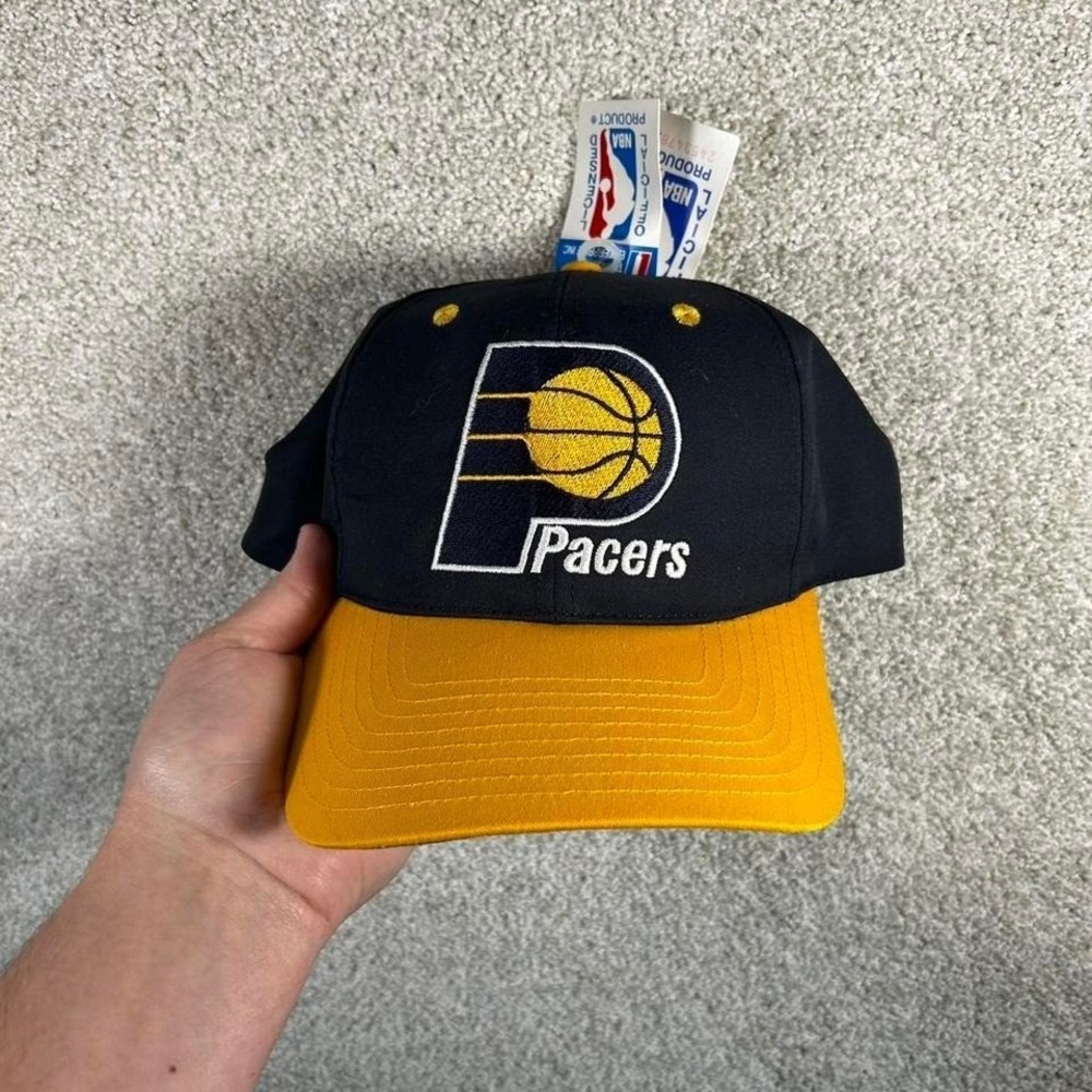 Vintage 90s Indiana Pacers two toned twins SnapBack hat cap NWT